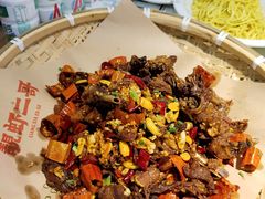 -靓虾二哥长沙地标小龙虾(五一广场店)