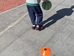 -悦动体能篮球羽毛球网球(三里河店)