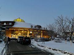 -大连金石滩绿发温泉假日酒店