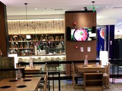 -呷哺呷哺(万达新世界店)