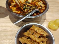 -柳州肥姨妈大骨螺蛳粉(万达中心店)