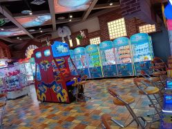 点击看大图 -卡通尼乐园(重庆南坪协信星光店)