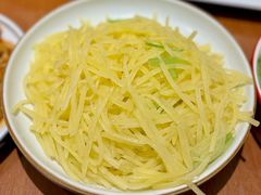 炝土豆丝-老昌春饼(中央大街店)