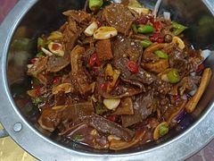 -湖南人家湘菜馆(镇江路店)