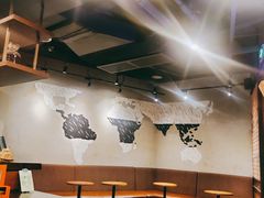 大堂-星巴克(北京南站第二店)