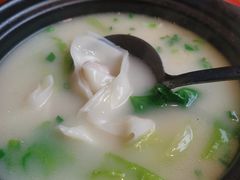 鲫鱼汤抄手-六月雪干锅(印象汇店)
