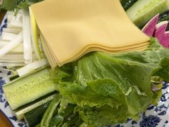 -鹤乡东北菜(崮山路店)