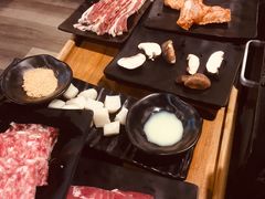 -贺野·自助炭火烤肉(紫藤路店)