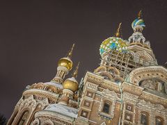 -滴血救世主教堂