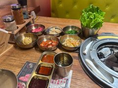 -首尔朴宝·炭火烤肉(五角场店)