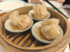 鲍鱼捞汁燕皮虾饺皇-喜势点·糖沙翁手工茶点·本地人茶居(永庆坊店)