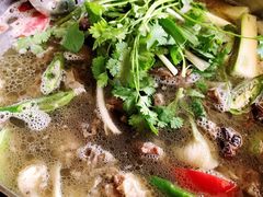 -大众跷脚牛肉馆·非遗传承单位(峨眉山店)