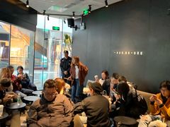 等位区-喜茶(北京三里屯太古里店)
