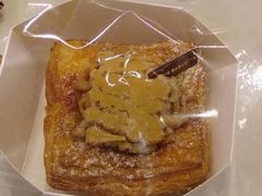 小栗子起酥-巴黎贝甜·生日蛋糕(环球中心店)