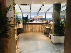 -HIGH FIVE哈福手工汉堡(桂林路店)