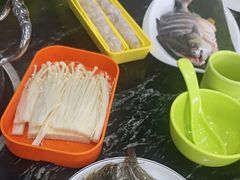 -小海豚•老字号海鲜餐厅(天涯店)