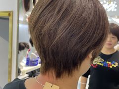 -LAQUEEN 时尚健康假发(万象城总店)