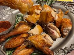 -LESCEDARS Brasserie Bistro香柏树