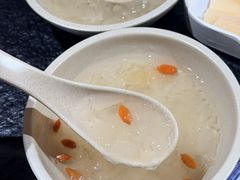 -城墙拐拐火锅(三峡广场黑金冠店)