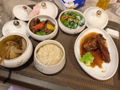 点击看大图 -安雅国际月子会所(拱北森宇富通店)