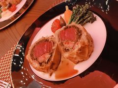 惠灵顿牛排-Kathleen's Waitan 凯圣琳江景西餐厅(外滩店)