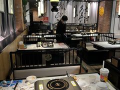 大堂-江边城外烤全鱼(世茂广场店)