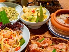 -老滇山寨•云南特色菜•地方菜•民族风情歌舞表演(金碧店)