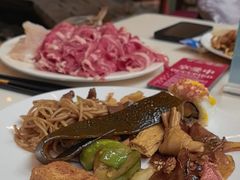 -舜耕山庄四时万和自助餐厅