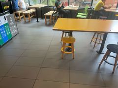 -麦当劳(伟城广场店)