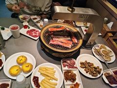 -山焱·炭火自助烤肉(周浦万达店)