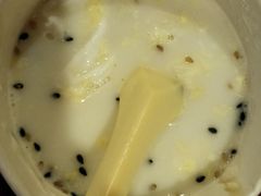 -清真老马家国华牛奶鸡蛋醪糟(正宁路店)