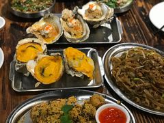 -蚝美人·生蚝海鲜烧烤(茶花园店)