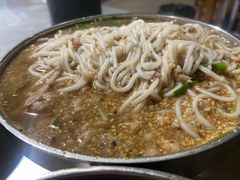 小碗肥瘦-正宗杨记普洱酸醋米线(总店)