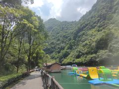 -重庆神龙峡漂流