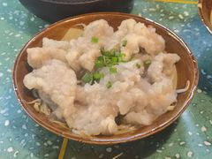 荆门滑肉-雾都嘟重庆老火锅