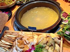 -一朵菌·野生菌探索家火锅(南亚店)