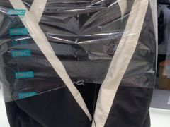 -福奈特洗衣洗鞋(海阳路店)