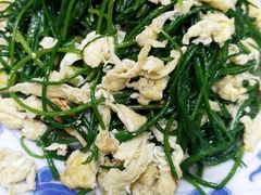 沙葱炒鸡蛋-壹阁胡羊焖饼(特色小吃街店)