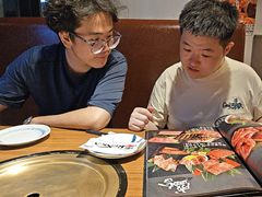 -炼火烤肉店