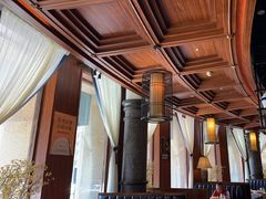 -八府香鸭·啫啫煲(华山路店)