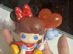 -泡泡玛特POPMART(国金街店)