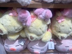 -名创优品(大朗镇里悦里店)