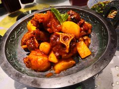 宝鼎焖牛尾-佳兰雅序融合菜(高新店)