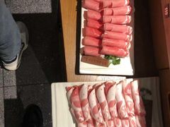 -呷哺呷哺(融创茂店)