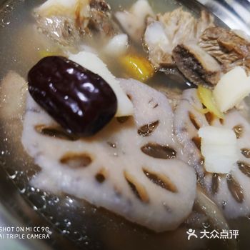 一碗一口慢慢来 一顿吃不成胖子…