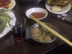 -韩风烤牛肉冷面店