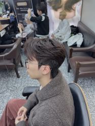 -藤野造型专业烫染接发