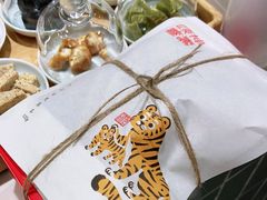 -阮大兴糕团(杭州西湖银泰百货店)