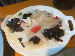 -六月雪干锅(印象汇店)