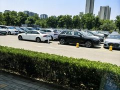 -博瑞祥云奥迪4S店